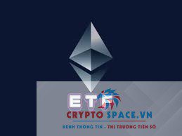 ETH vượt 2.400 đô la khi các trader đặt cược vào ETH ETF có thể xảy ra tiếp theo