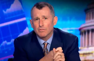 Cựu quan chức SEC chỉ trích Bitcoin ETF, cho rằng đó là công thức cho ‘sự hủy hoại tài chính’