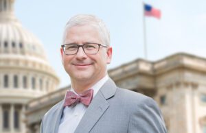 Chủ tịch Ủy ban Tài chính Hạ viện Hoa Kỳ nói về Bitcoin ETF: “Một bước ngoặt cho nước Mỹ”